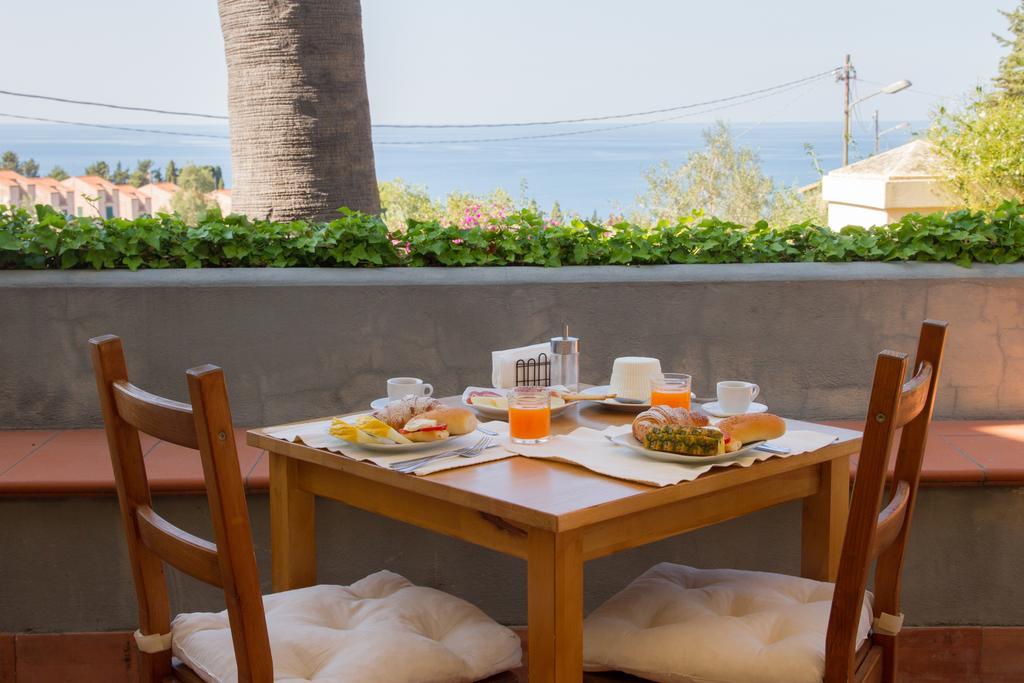 Bouganville B&B チェファル エクステリア 写真