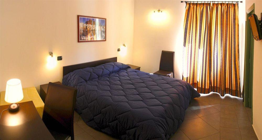 Bouganville B&B チェファル エクステリア 写真