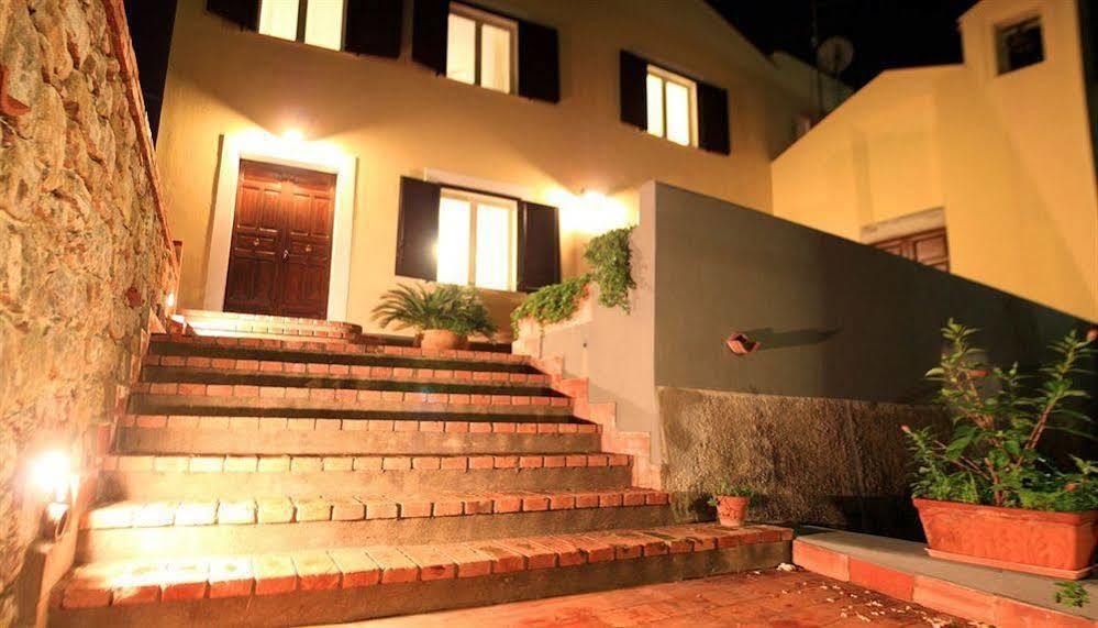 Bouganville B&B チェファル エクステリア 写真